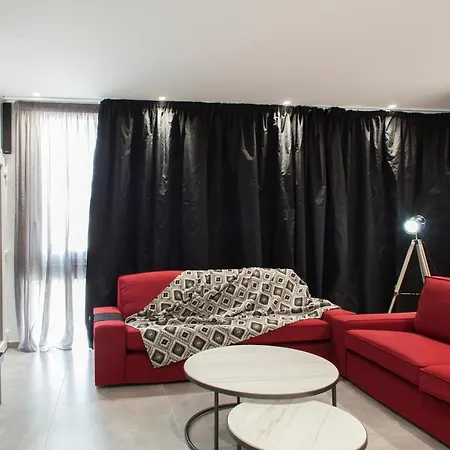 Emfasis Loft Spacious And Elegant * Heraklion (Crete)